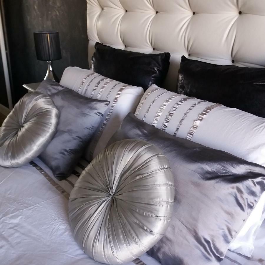 Chambres D'Hotes Luxe Et Serenite Theize Exterior foto
